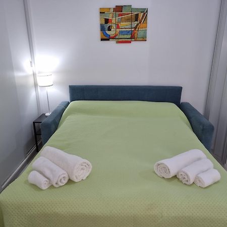 Al Teatro Verdi Luxury Apartment Salerno Buitenkant foto