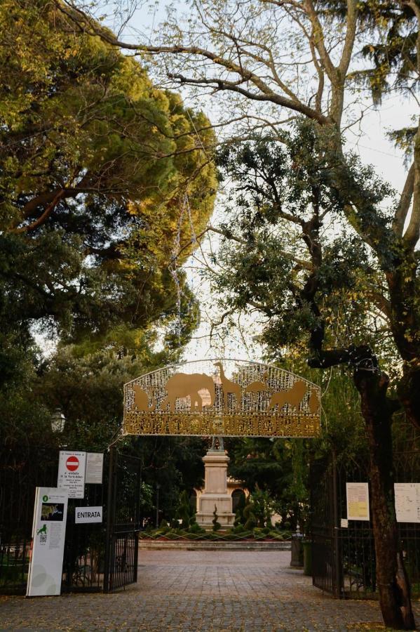 Al Teatro Verdi Luxury Apartment Salerno Buitenkant foto